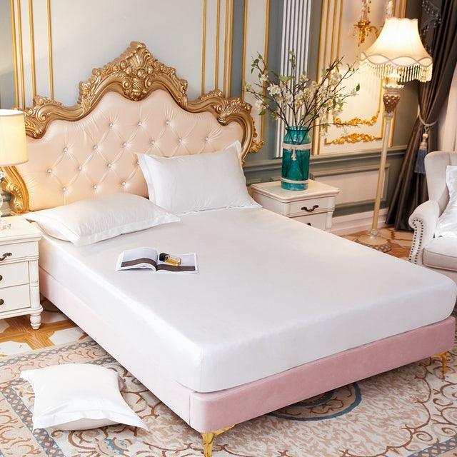 Conjunto Sleep Luxury™ de Lençol + Fronhas em Cetim / Ganhe Um Cobre Leito em Cetim de Brinde!
