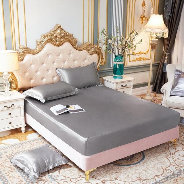 Conjunto Sleep Luxury™ de Lençol + Fronhas em Cetim / Ganhe Um Cobre Leito em Cetim de Brinde!